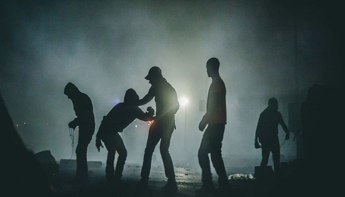 কিশোর গ্যাংয়ের অপতৎপরতা থামছেই না