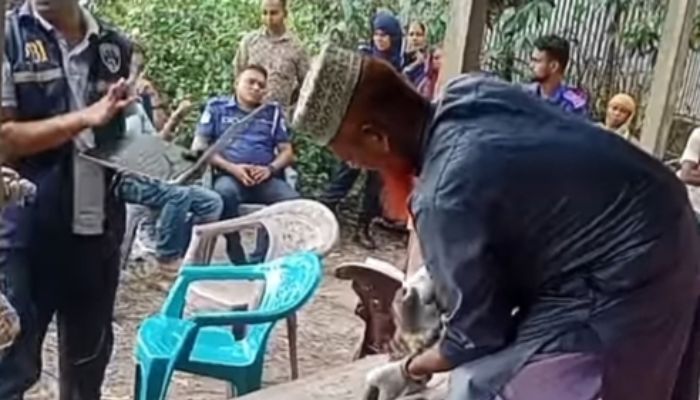 সাটুরিয়ায় পরিত্যক্ত বাড়ি থেকে অজ্ঞাত ব্যক্তির মরদেহ উদ্ধার
