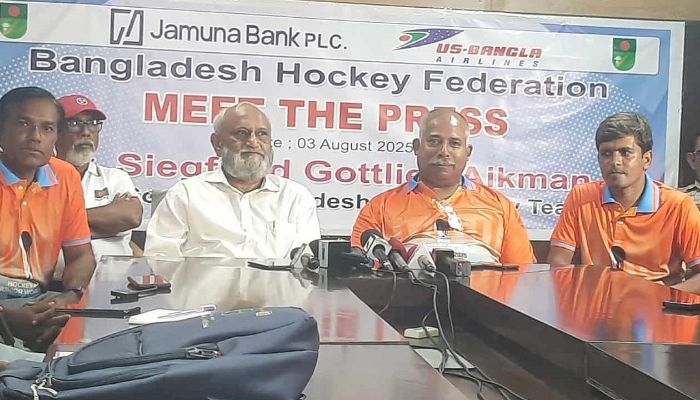  বিশ্বকাপে ফ্রান্স-অস্ট্রেলিয়াকে লড়াকু বাংলাদেশ দেখাতে চান ডাচ কোচ