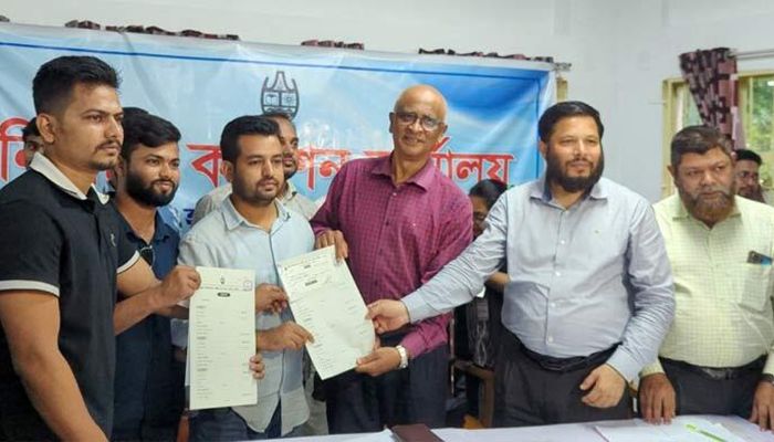 চাকসু নির্বাচনে ছাত্রদলের মনোনয়ন গ্রহণ, মঙ্গলবার প্যানেল ঘোষণা