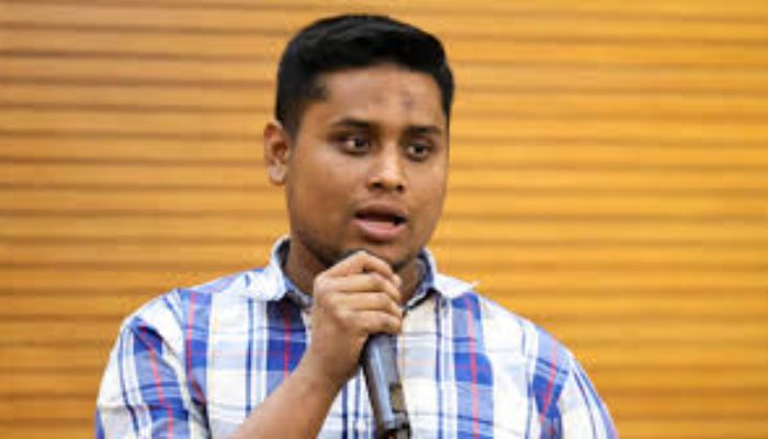 রাষ্ট্রপতির হাত থেকে জুলাই সনদ নেয়ার চেয়ে নদীতে ডুব দেয়া ভালো: হাসনাত