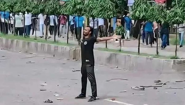 সাক্ষী না আসায় পিছিয়েছে আবু সাঈদ হত্যা মামলার শুনানি