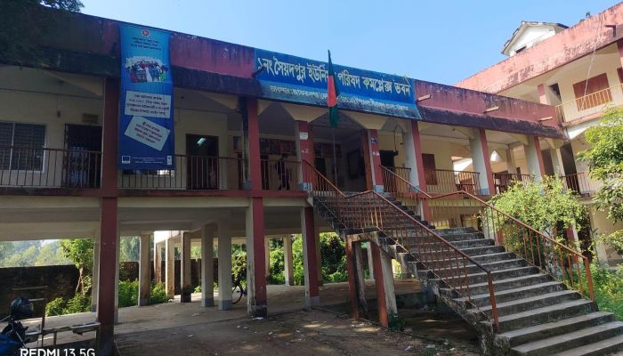 স্বেচ্ছাচারিতার কবলে সৈয়দপুর ইউনিয়ন পরিষদ: নাগরিকসেবা এখন বাণিজ্য