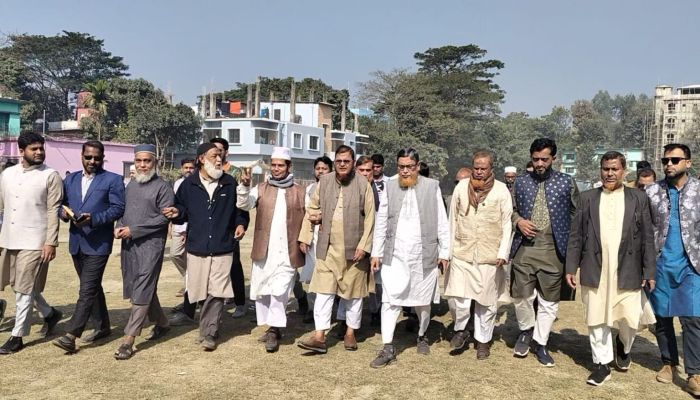 সীতাকুণ্ডে জামায়াত আমিরের জনসভা উপলক্ষে মাঠ পরিদর্শন করলেন কেন্দ্রীয় নেতৃবৃন্দ 