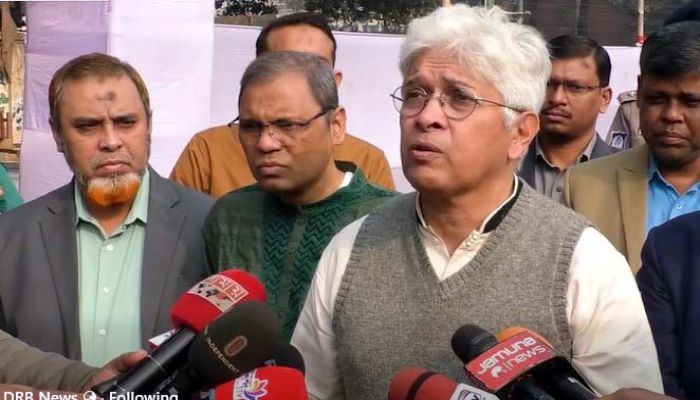 যারা গণমানুষের প্রতিপক্ষ তারাই না ভোট চাচ্ছে : আদিলুর রহমান খান