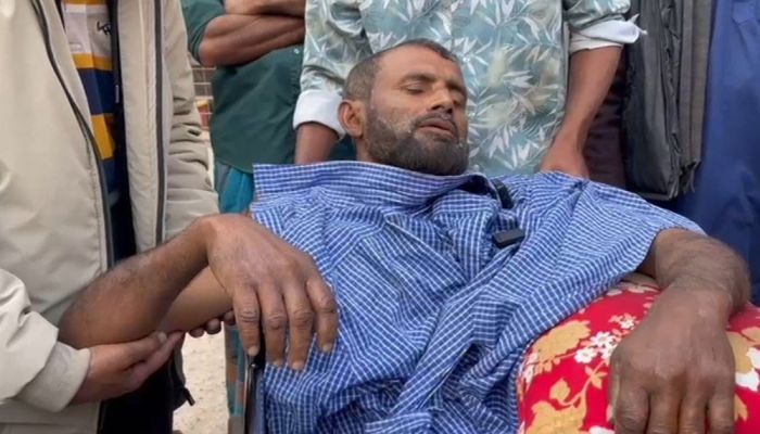 নির্বাচনী সভায় যাওয়ার পথে প্রতিপক্ষের হামলা, স্বতন্ত্র প্রার্থীর আহত ৩