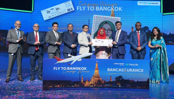 ব্যাংকাসুরেন্স ক্যাম্পেইন বিজয়ীদের ব্যাংকক ট্রিপের টিকিট দিলো ব্র্যাক ব্যাংক ও মেটলাইফ