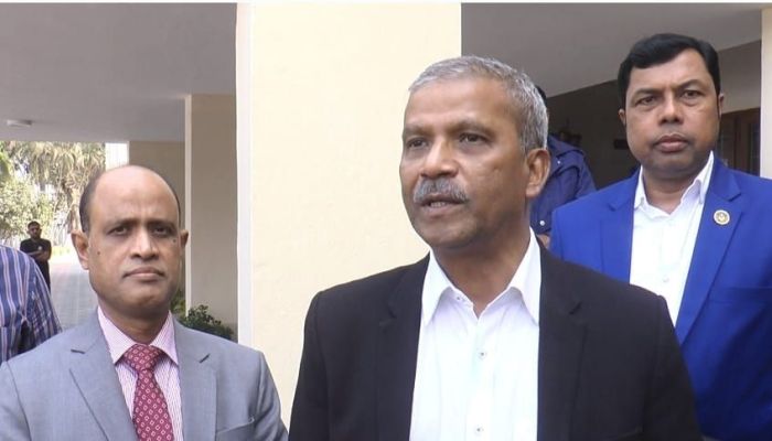 ১৭ বছর পর অবাধ ও সুষ্ঠু জাতীয় নির্বাচনের ব্যবস্থা গ্রহণ করেছে অন্তবর্তীকালীন সরকার:  আইন উপদেষ্টা