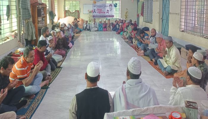 জীবননগরে শামসুজ্জামান ডাবলুর মাগফিরাত কামনায় দোয়া মাহফিল