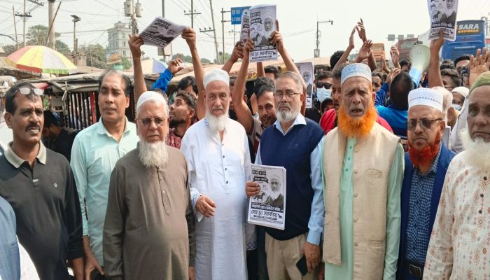 ঘোড়া মার্কায় ভোট চেয়ে অধ্যাপক রেজাউল করিমের গণ প্রচারণা