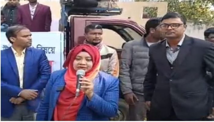 নওগাঁর মান্দায় গণভোট-২০২৬ উপলক্ষে শুরু হয়েছে ভ্রাম্যমাণ সংগীতানুষ্ঠান