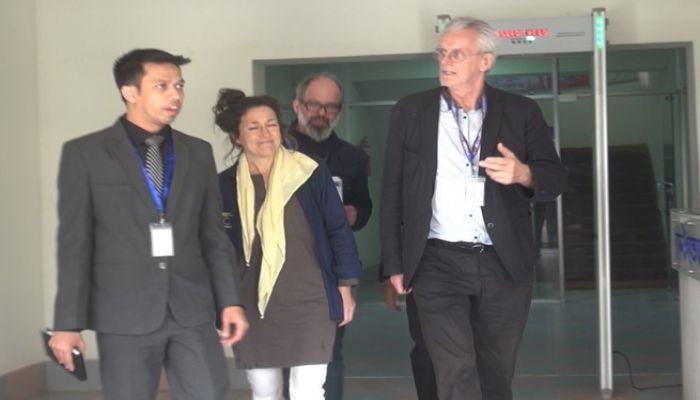 ইউরোপীয় ইউনিয়ন প্রতিনিধি দলের নাটোর সফর, এসপি ও ডিসির সাথে বৈঠক- ব্যবস্থাপনায় সন্তোষ প্রকাশ