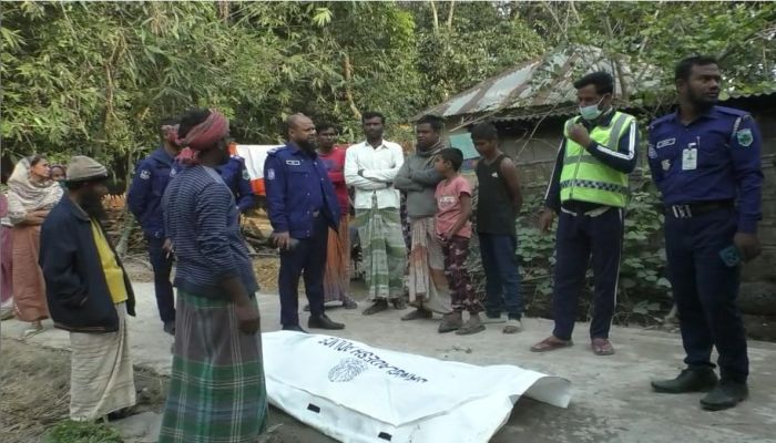 নিখোঁজের চার দিন পর নাটোরের এক পুকুর থেকে বৃদ্ধের মরদেহ উদ্ধার