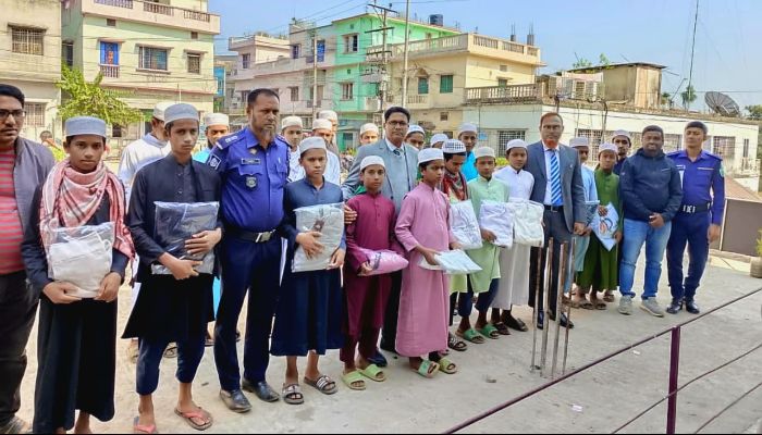 সারা দেশে ৬২ হাজারের বেশি শীতবস্ত্র বিতরণ করল ব্র্যাক ব্যাংক