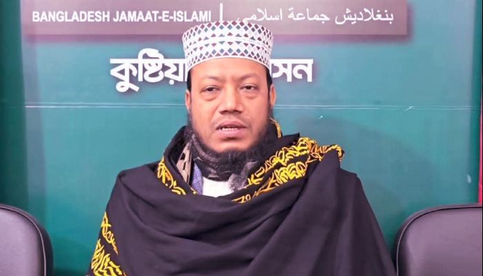 মুফতি আমির হামজার বিরুদ্ধে ইবি ছাত্রদল নেতার মামলা