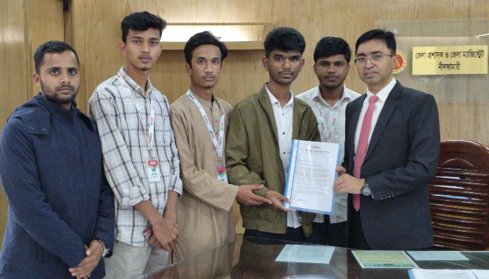 নির্বাচনী রাজনীতিতে শিশু নয়—শিশুবান্ধব ভোটের দাবিতে নীলফামারীতে স্মারকলিপি