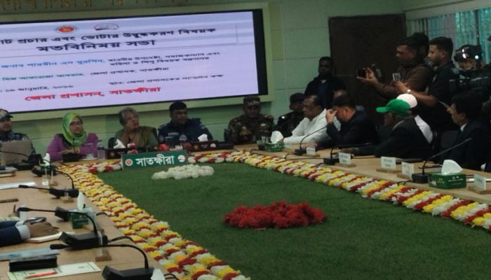 এবারের ভোটে রাজনৈতিক দলগুলো যদি লাইনের বাইরে চলে যায়, তাহলে তাদের চড়া মাশুল গুনতে হবে-সাতক্ষীরায় মহিলা ও শিশু বিষয়ক উপদেষ্টা