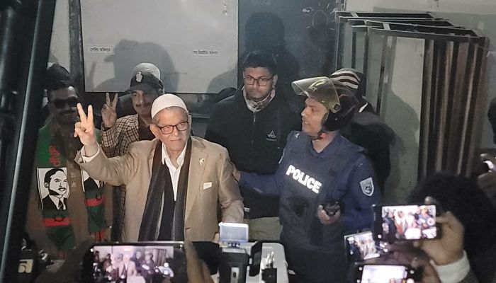 গণতন্ত্রের নতুন যাত্রা শুরু হলো আজ: মির্জা ফখরুল