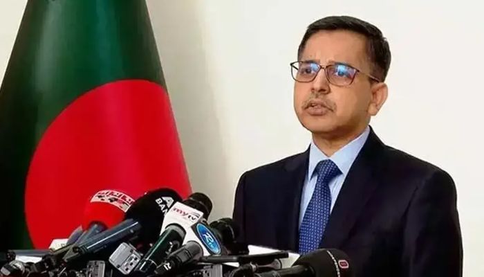 বাংলাদেশের সঙ্গে জনকেন্দ্রিক সম্পর্ক জোরদার করতে চাই : প্রণয় ভার্মা