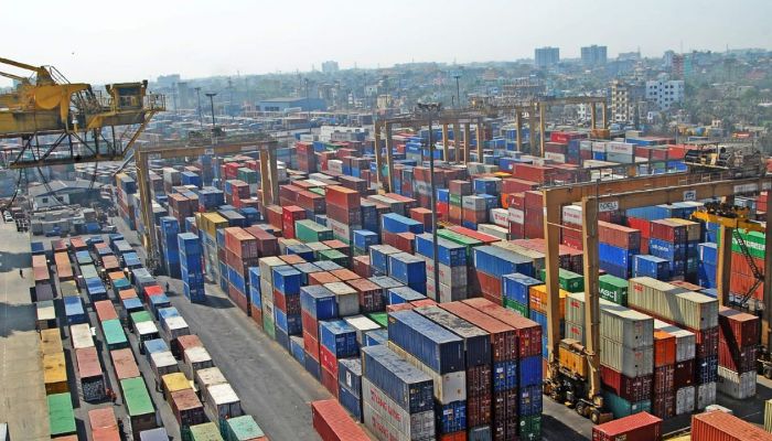 দ্বিতীয় দিনের কর্মবিরতিতে অচল চট্টগ্রাম বন্দর