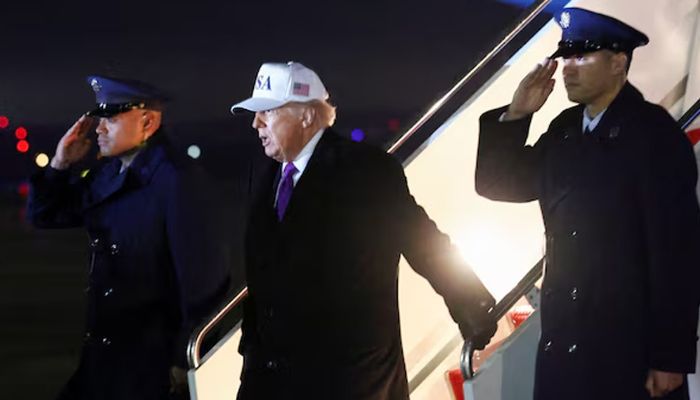 বিশ্বের দৃষ্টি এখন ট্রাম্পের আসন্ন চীন সফরের দিকে