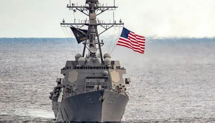 ইসরায়েলের বন্দরে মার্কিন যুদ্ধজাহাজ, কি ইঙ্গিত দিচ্ছে যুক্তরাষ্ট্র?