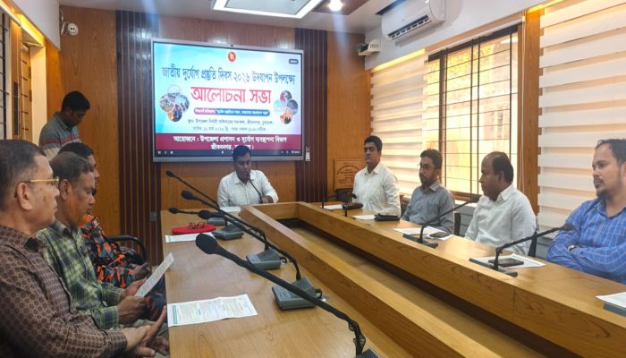 জাতীয় দুর্যোগ প্রস্তুতি দিবস উপলক্ষে জীবননগরে র‍্যালি ও আলোচনা সভা