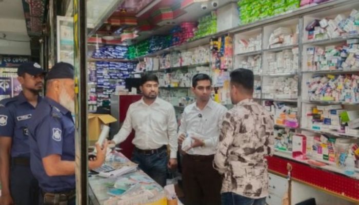 সোনারগাঁয়ে ভোক্তা অধিকার অধিদপ্তরের ভ্রাম্যমাণ আদালত পরিচালিত দুই প্রতিষ্ঠানকে জরিমানা