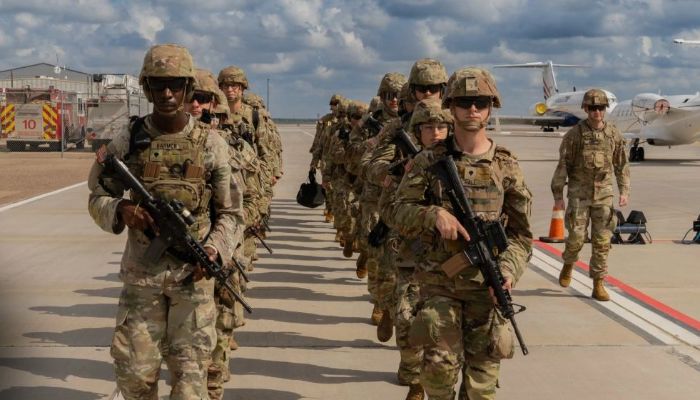 ইরান যুদ্ধে অংশ নিতে রওনা দিয়েছে ২,৫০০ মার্কিন স্থলসেনা