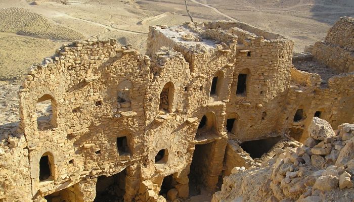 মৃত সাগরের তীরে হারিয়ে যাওয়া নগরী