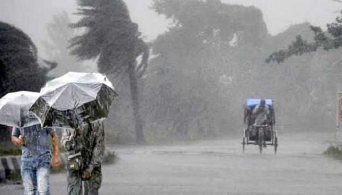 দুপুরের মধ্যে ৬ জেলায় ঝড়ের শঙ্কা