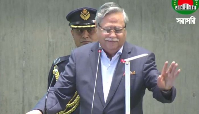 সংসদে রাষ্ট্রপতির ভাষণ শুরু, বিরোধী দলের ওয়াক আউট