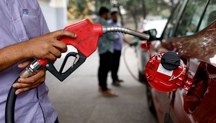 যে কোনো সময় সারা দেশের বন্ধ হয়ে যেতে পারে পেট্রোল পাম্প