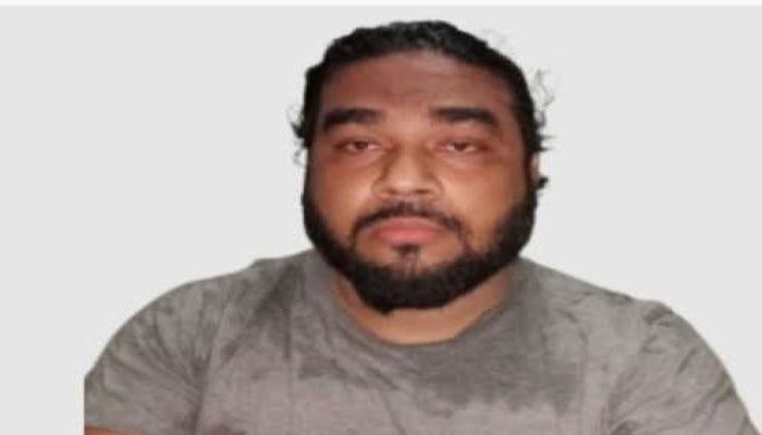 সাতকানিয়ায় মাটি কাটার দায়ে একজনকে ৫ লাখ টাকা জরিমানা