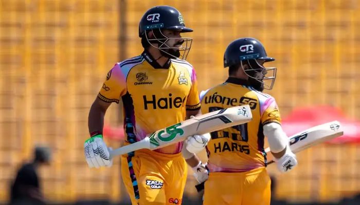 পিএসএলে বড় মাইলফলকে বাবর আজম