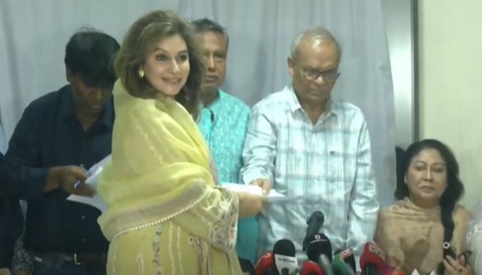 সংরক্ষিত নারী আসনে প্রথমদিনেই বিএনপির মনোনয়ন ফরম বিক্রি ৫ শতাধিক