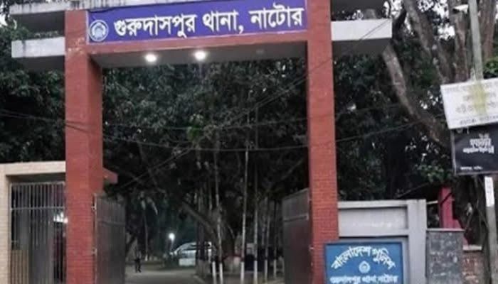 গুরুদাসপুরে একই কায়দায় তিন ছিনতাই,  নিরাপত্তা নিয়ে সংশয় 