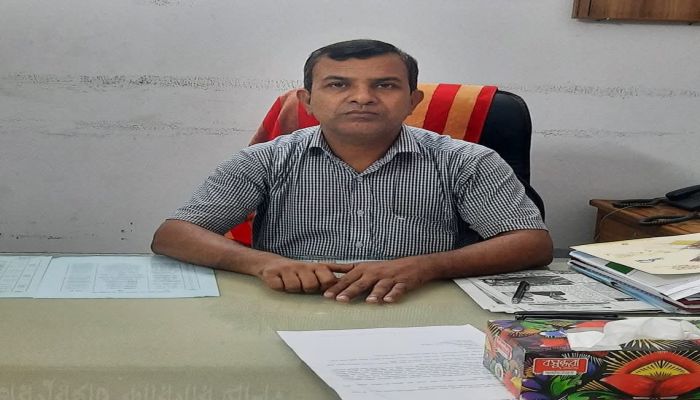 দুর্নীতির অভিযোগে অবশেষে সরানো হল কুড়িগ্রাম টিটিসির অধ্যক্ষ রেজাউল করিমকে