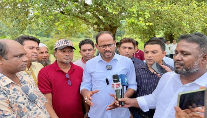 প্রান্তিক জনগোষ্ঠীকে অর্থনৈতিকভাবে সমৃদ্ধ করতে সরকার কাজ করছে, মৎস্য ও প্রাণিসম্পদ প্রতিমন্ত্রী