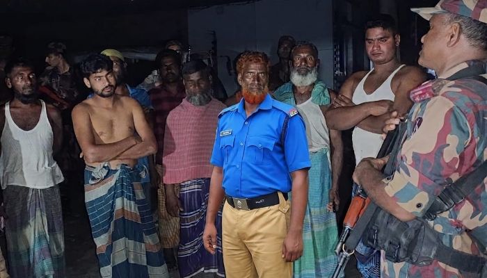 কুড়িগ্রামের রৌমারী সীমান্তে গভীর রাতে ফের পুশইনের চেষ্টা, সতর্ক অবস্থানে বিজিবি ও স্থানীয়রা
