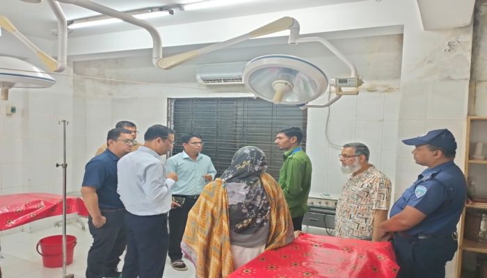 বেগমগঞ্জে সিভিল সার্জন ও প্রশাসনের যৌথ অভিযান: দুই হাসপাতালকে জরিমানা