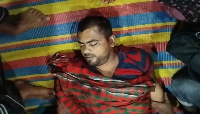 চুলকাঠি বাজারে শ্রমিকের রহস্যজনক মৃত্যু: হত্যা নাকি দুর্ঘটনা, ধোঁয়াশা কাটেনি