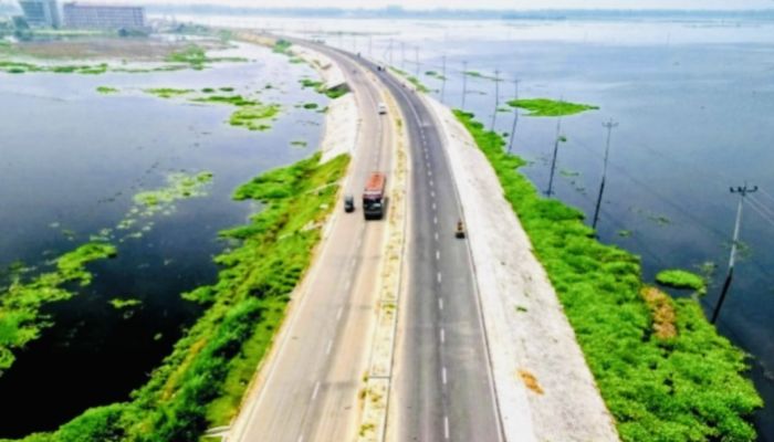 উন্নয়নের আগ্রাসনে সংকুচিত চলনবিল ,কমছে আয়তন