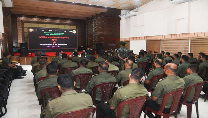 দেশব্যাপী উপজেলা স্বাস্থ্য কমপ্লেক্সে ৫ হাজার সশস্ত্র আনসার মোতায়েন: নিরাপদ স্বাস্থ্যসেবায় নতুন উদ্যোগ