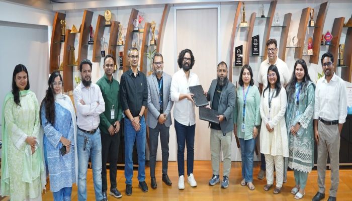 পোশাককর্মীদের জন্য গ্রামীণফোন ও আপন বাজারের যৌথ উদ্যোগ