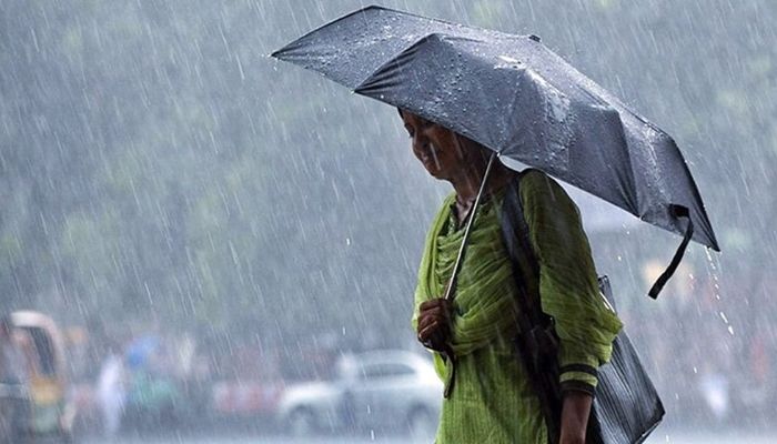 দেশের ১৭ জেলায় ঝড়সহ বজ্রবৃষ্টির আভাস, নদীবন্দরে সতর্কতা