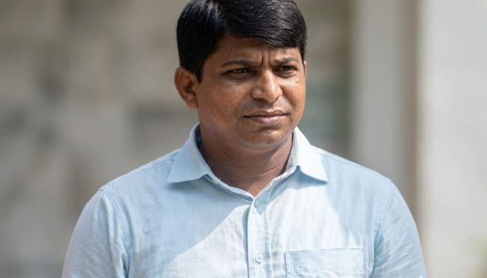 মিলেমিশে খাই’ মন্তব্য ভাইরাল: কালাইয়ের ৩ খাদ্য কর্মকর্তা বরখাস্ত