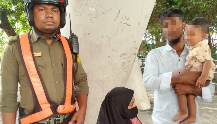 হাতিরঝিলে শিশুসহ নারীকে আত্মহত্যা থেকে বাঁচালো আনসার সদস্যরা 