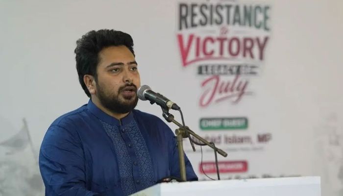 ক্যাম্পাসগুলোকে আবারও সন্ত্রাসের অভয়ারণ্যে পরিণত করা হচ্ছে
