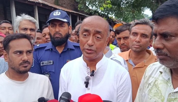 ‘মজুদদারির সর্বোচ্চ শাস্তি মৃত্যুদণ্ড, তাই ভেবে মজুদ করবেন’